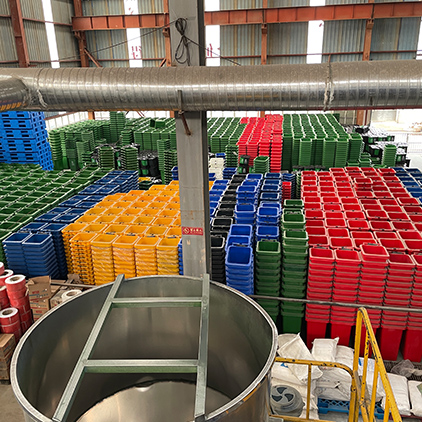 鑫豐潔塑料分類垃圾桶工廠車間